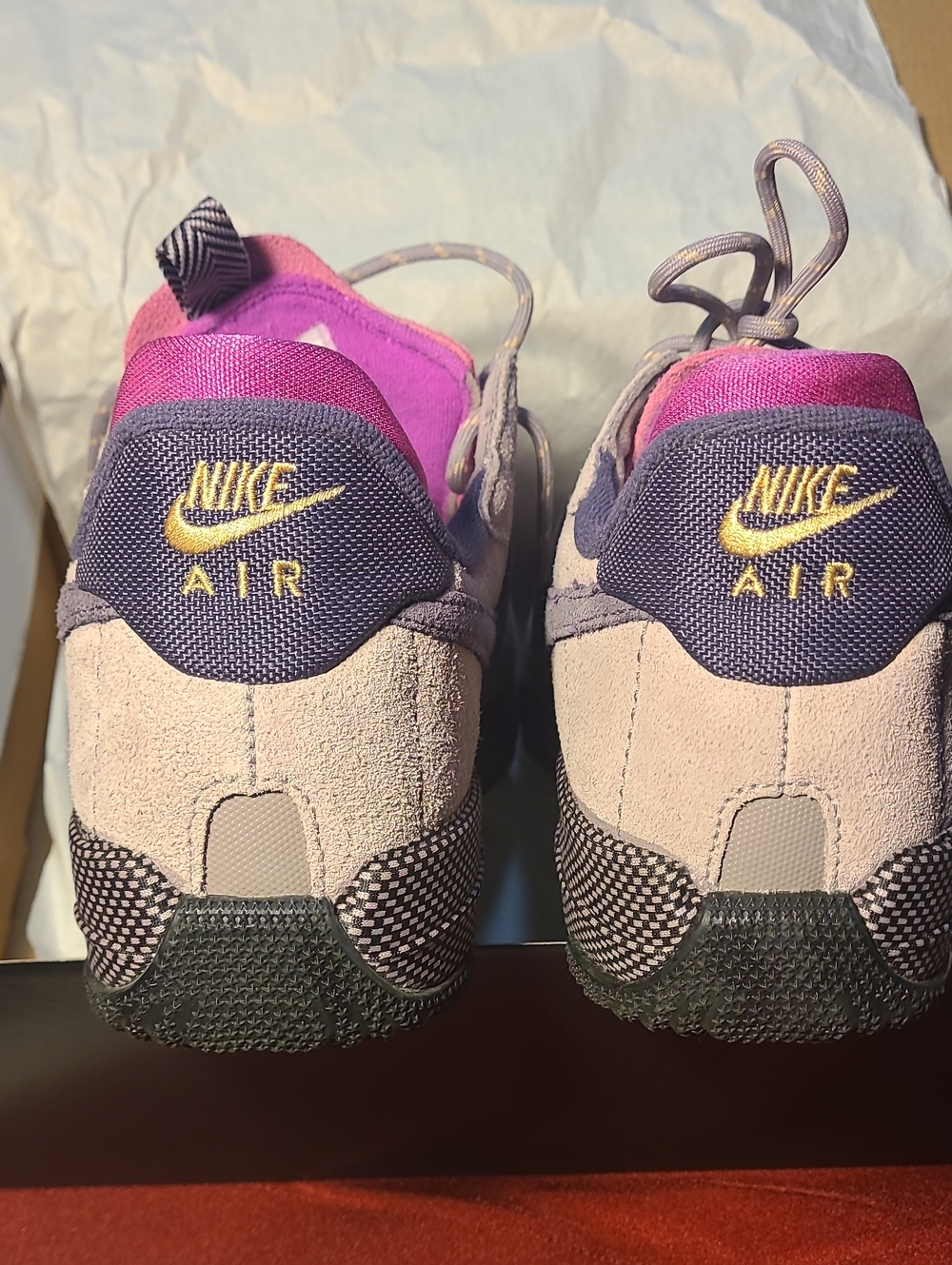Nike Women's Lavender and Pink Casual Sneakers - Picture 6 of 8